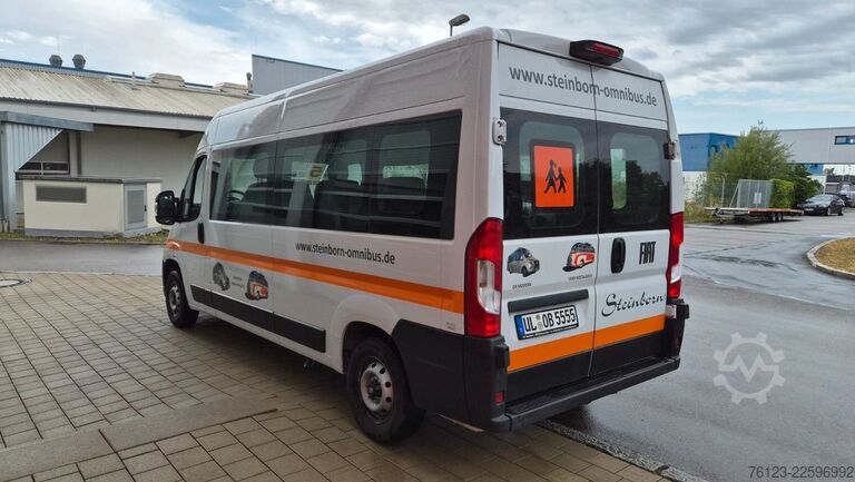 Minibus FIAT Ducato 9 Sitzer Mobility Airlineboden Rolli