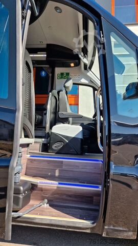 Minibus MERCEDES-BENZ 519 Sunset S 4 Ferqui Chasis 907 Vorlauffahrzeug