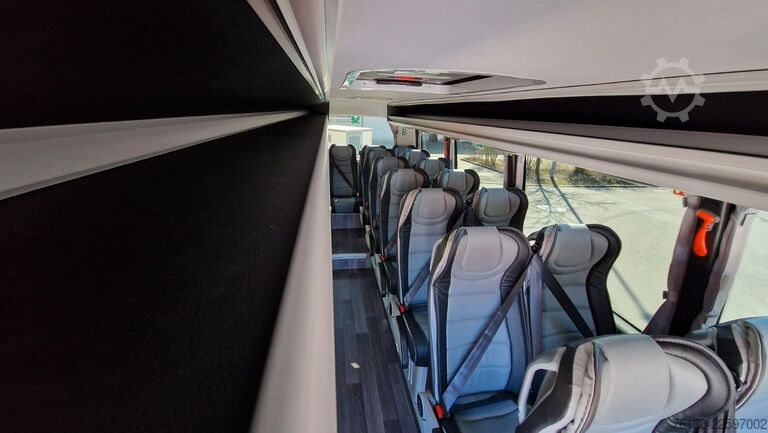 Minibus MERCEDES-BENZ 519 Sunset S 4 Ferqui Chasis 907 Vorlauffahrzeug