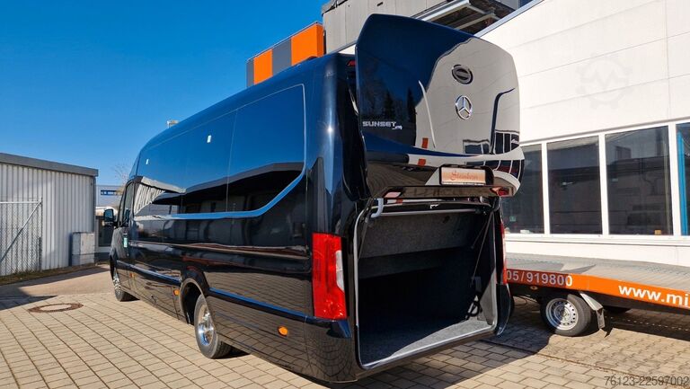 Minibus MERCEDES-BENZ 519 Sunset S 4 Ferqui Chasis 907 Vorlauffahrzeug