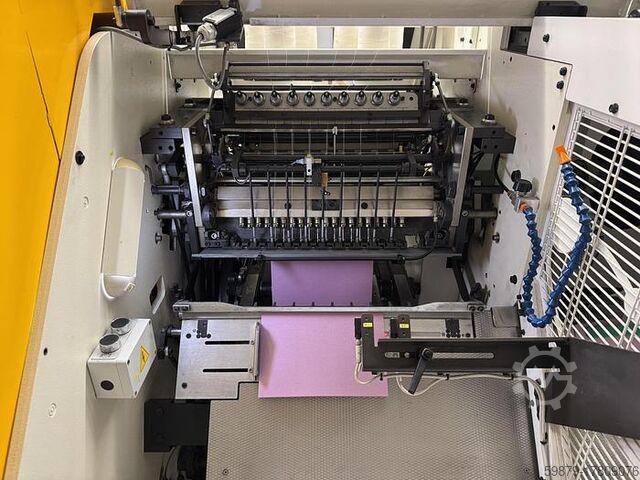 Meccanotecnica sewing machine with end sheet tipping Universe (2011) Meccanotecnica Universe