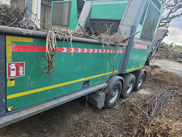 Wood shredder Jenz Ba 725 diesel