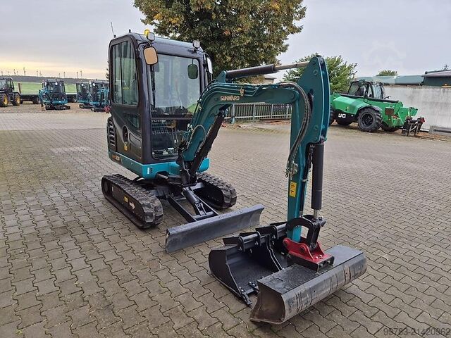 Backhoe loader Sunward SWE20F - Vorführmaschine