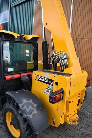 Telescopic loader JCB 525-60