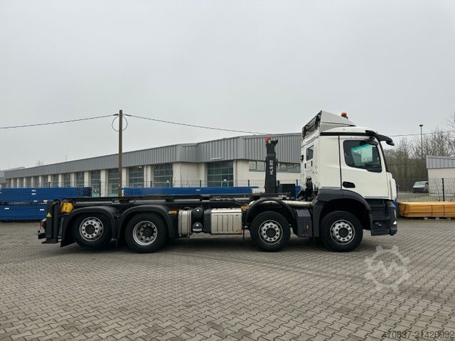 Abrollkipper MERCEDES-BENZ Arocs 3243 8x2 / M-Tec HLS 20 Silosteller + Funk
