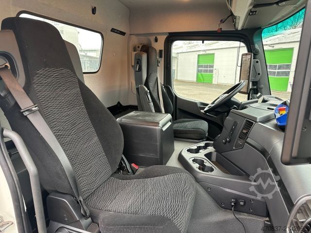 Abrollkipper MERCEDES-BENZ Arocs 3243 8x2 / M-Tec HLS 20 Silosteller + Funk