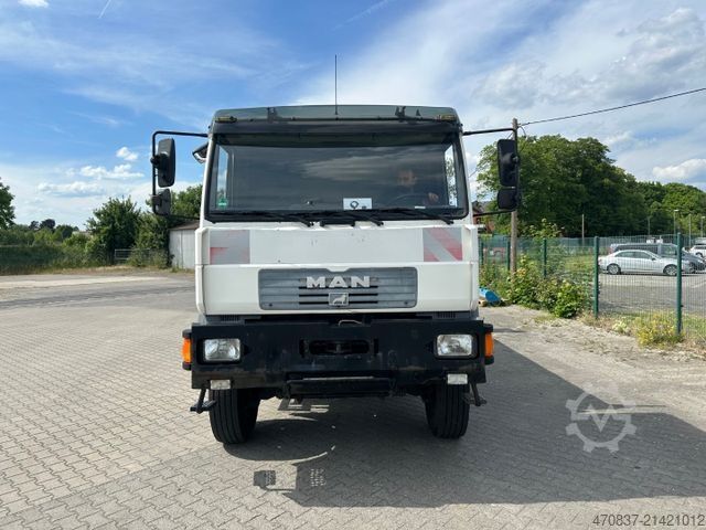 LKW mit Pritsche (offen) MAN LE 280 4x4 / Palfinger PK 14600 / Winde / Funk