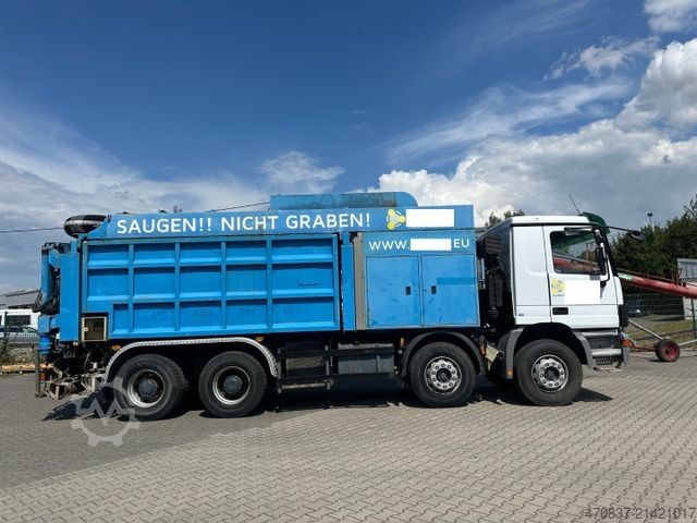 Vacuum tank truck MERCEDES-BENZ Actros 4140 K 8x4 / RSP 32-7 Saugbagger