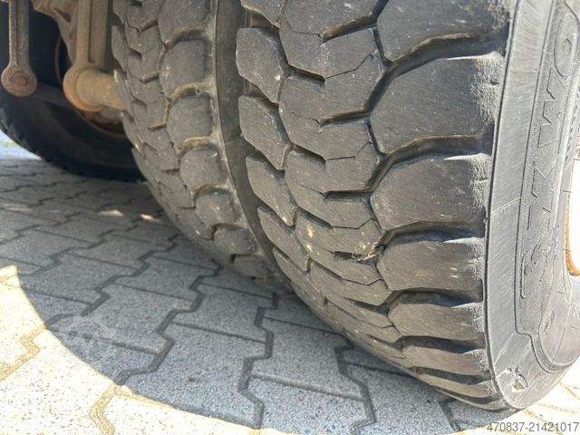 Vacuum tank truck MERCEDES-BENZ Actros 4140 K 8x4 / RSP 32-7 Saugbagger