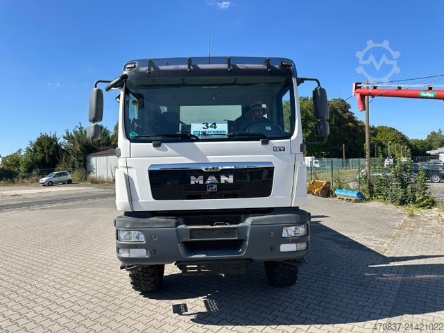 Flatbed truck MAN TGM 13.250 / 4x4 / Fassi F 95 / Funk / Seilwinde