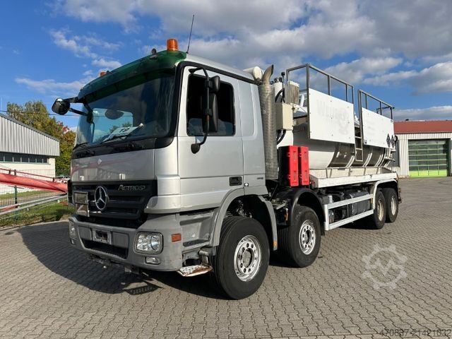 Vacuum tank truck MERCEDES-BENZ Actros 4141 K / 8x4 / KOKS Kombi