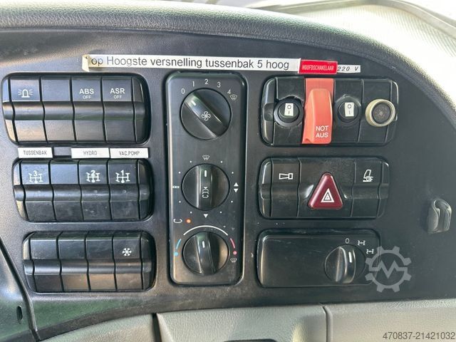 Vacuum tank truck MERCEDES-BENZ Actros 4141 K / 8x4 / KOKS Kombi