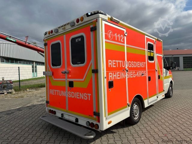 Fire truck MERCEDES-BENZ Spinter 319 CDI **4 x Auf Lager**