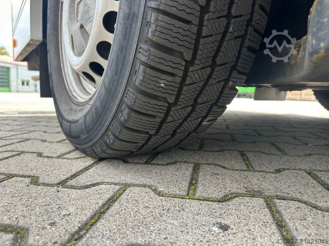 Fire truck MERCEDES-BENZ Spinter 319 CDI **4 x Auf Lager**