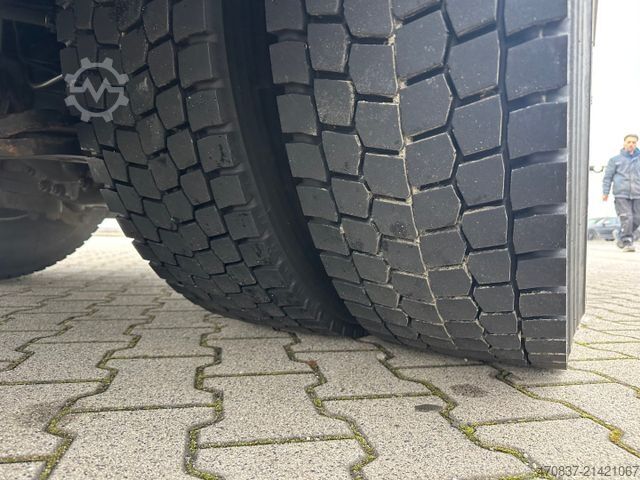 Flatbed truck with tarp SCANIA G 280 / LBW / Pritsche 7,3 m / 1 x Liege