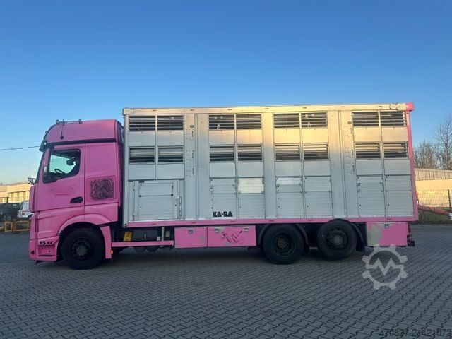 Cattle truck MERCEDES-BENZ Actros 2563 / Kaba 3 x Stock 50 m²