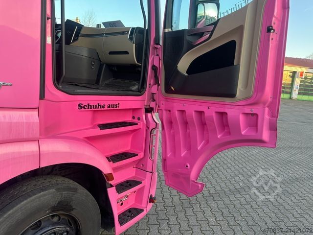 Cattle truck MERCEDES-BENZ Actros 2563 / Kaba 3 x Stock 50 m²