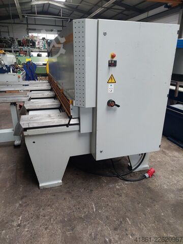 Hydraulic CNC swing-beam guillotine shear RAS 86.33