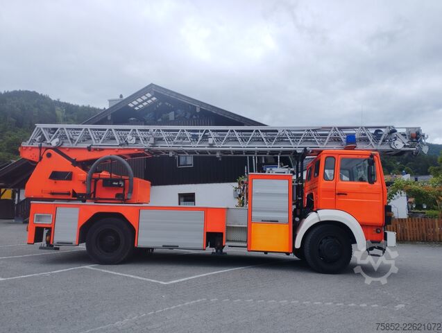 Feuerwehrfahrzeug Iveco Magirus 140-25 A DLK 23/12 TÜV neu