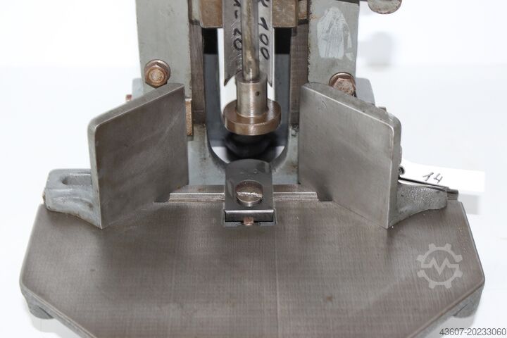 Eckenrundstossmaschine / Corner Rounding machine Tränklein EK