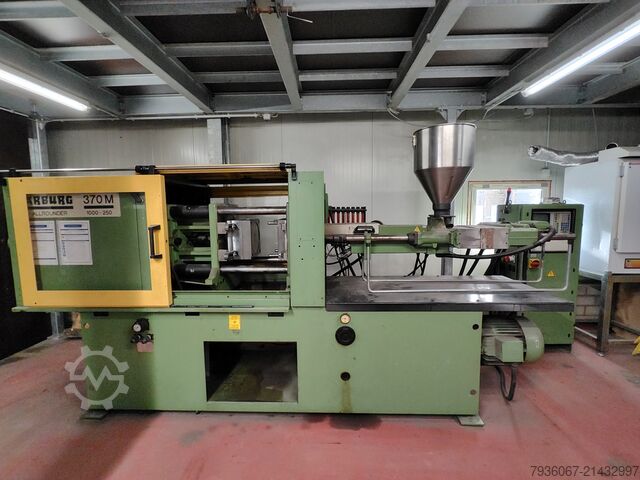 Injection molding machine Arburg 370M 1000-250