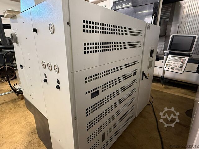 CNC-Drehmaschine Spinner TC52 MC