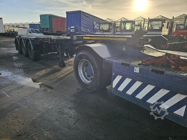 Container transport OZGUL /GA08XS1 / 2 X EXTENDIBLE CHASSIS /GERMAN TRAIL...