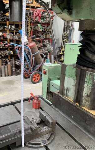 Radial-Bohrmaschine SCHLUMBERGER RF6
