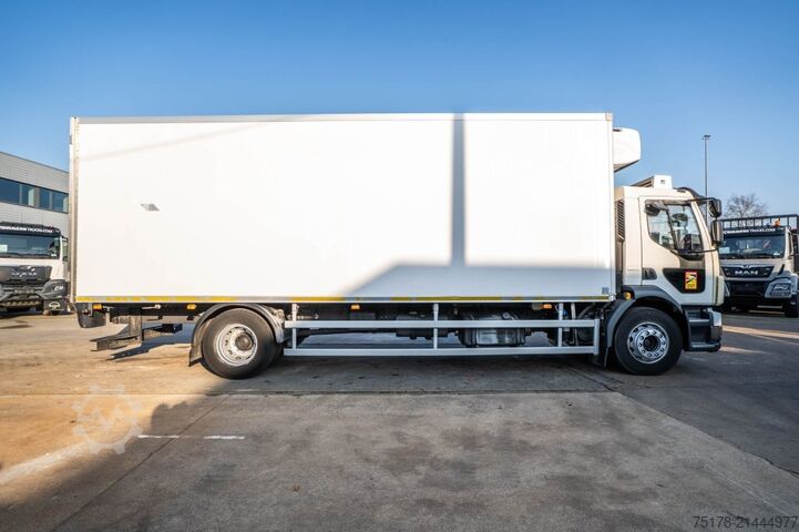 Refrigerated/freezer transport VOLVO FLH 290 +CARRIER