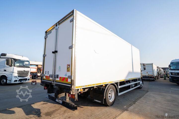 Refrigerated/freezer transport VOLVO FLH 290 +CARRIER
