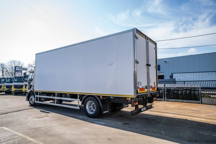 Refrigerated/freezer transport VOLVO FLH 290 +CARRIER