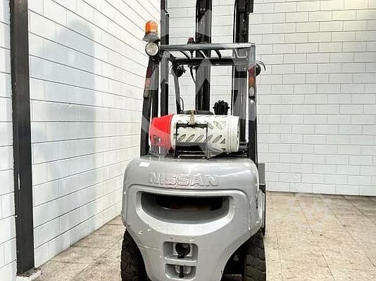 Gabelstapler Nissan UGD 02 A 30 PQ