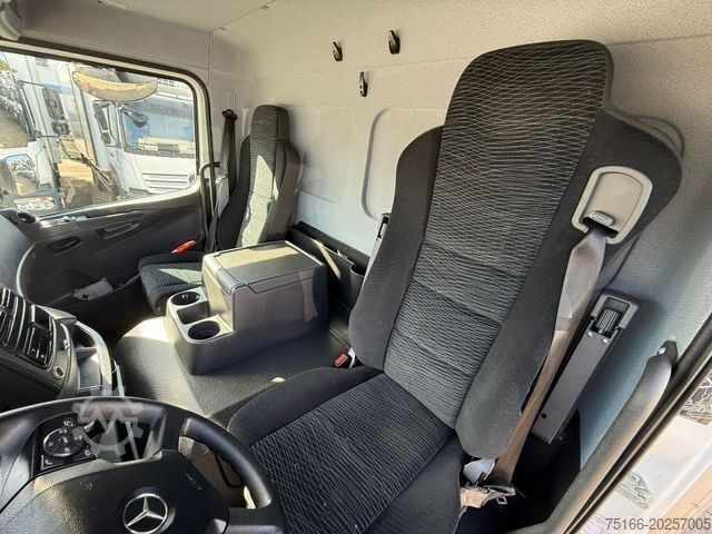 Refrigerated truck MERCEDES-BENZ ATEGO 1224 L Kühlkoffer 6,2 m LBW 1,5 T*CARRIER