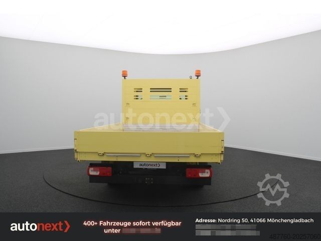 Pick-up van VOLKSWAGEN Crafter 35 Pritsche 1.HAND+ AHK 3,0t (0130)