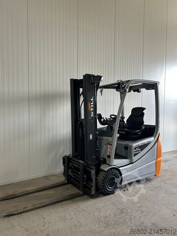 Electric forklift with fork positioner Still RX20-16