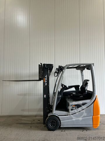 Electric forklift with fork positioner Still RX20-16