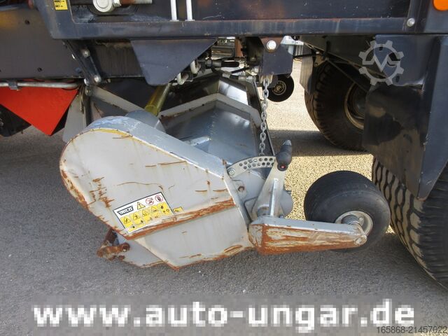 Vacuum tank truck Trilo S8 Kehrsaugwagen 2015 sweep & collect