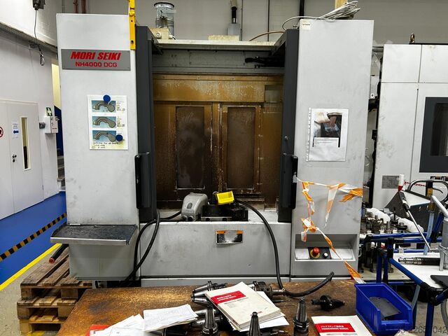 Horizontal-Bearbeitungszentrum Mori Seiki NH4000 DCG