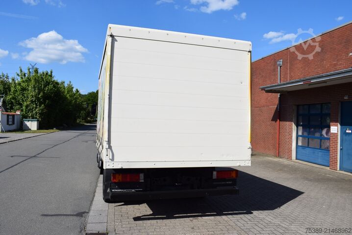 Van Mercedes-Benz Vario  Vario 616 D GetränkeNutzlast 2450KG