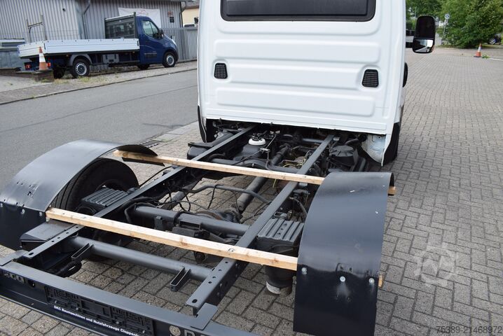 Van chassis Iveco Daily  35 S21 3,0 Automatik Luftfederung Tempomat