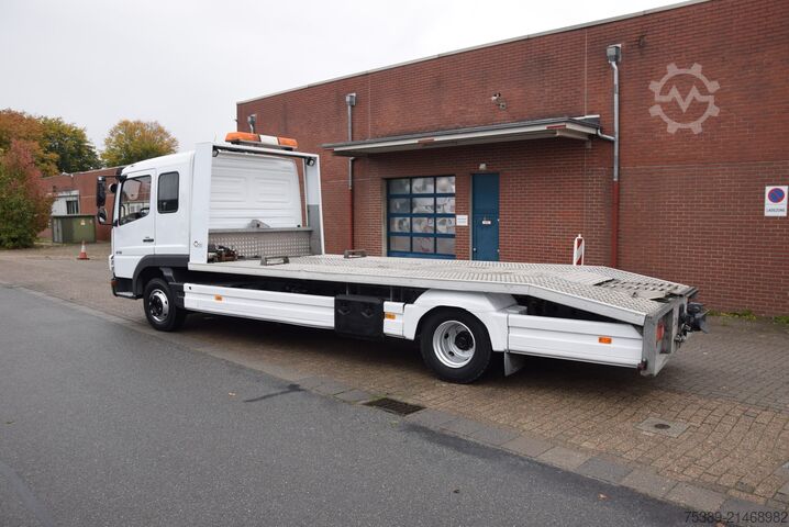 Car carrier van Mercedes-Benz Atego 818 Abschepp. Seilwinde AHK Klima Liege