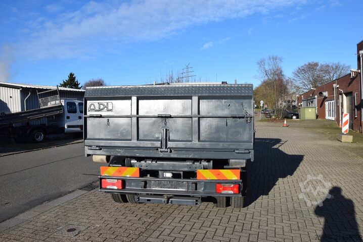 Tipper van Iveco Daily  70 C18 City Haken B Multilift