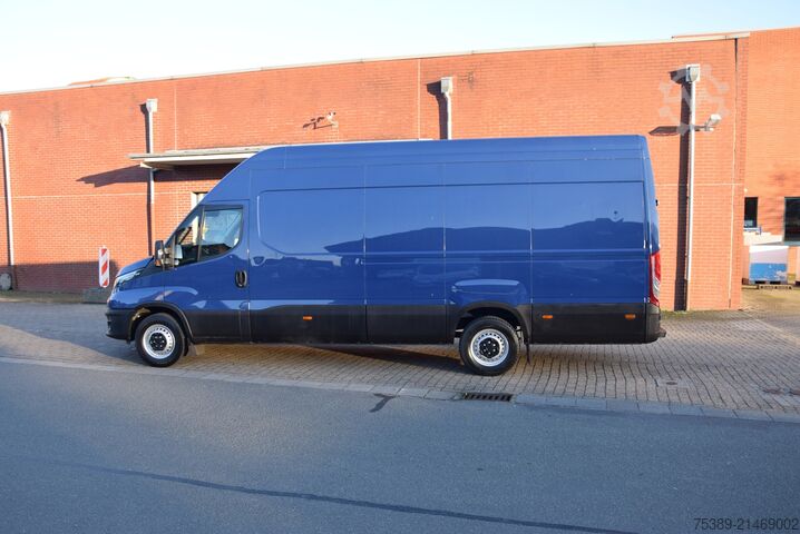 High top van Iveco Daily  35 S14 EU6D Automatik Superhochdach Maxi