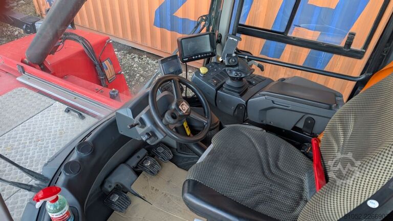 Leercontainer Reachstacker Kalmar DRG100-54S6