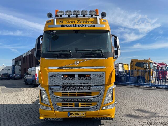 Standard tractor Volvo FH 6x4 / BIG Axles / PTO-Hydraulics / APK-TÜV 0...
