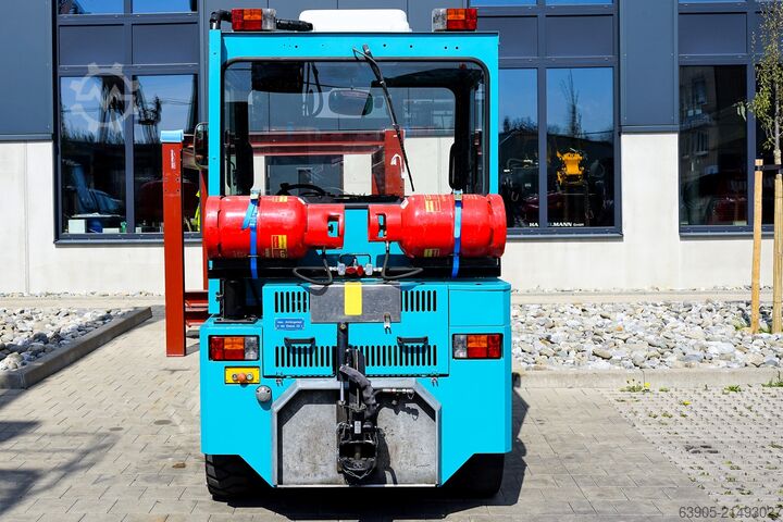 Schlepper Volk TFZ30H