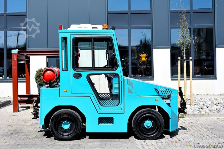 Schlepper Volk TFZ30H