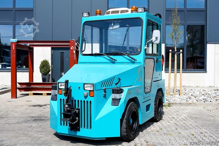 Schlepper Volk TFZ30H