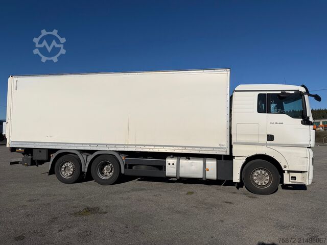 Box truck MAN TGX 26.480 26T 6X2 EJE DIRECIONAL