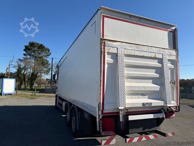 Box truck MAN TGX 26.480 26T 6X2 EJE DIRECIONAL